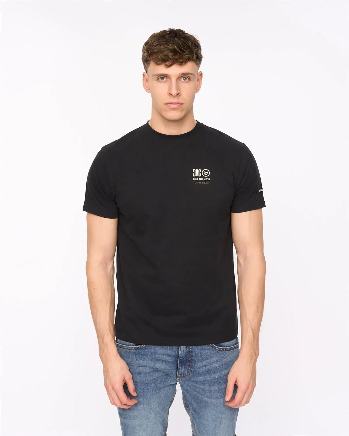 Lynnfold T-Shirt Black Duck and Cover