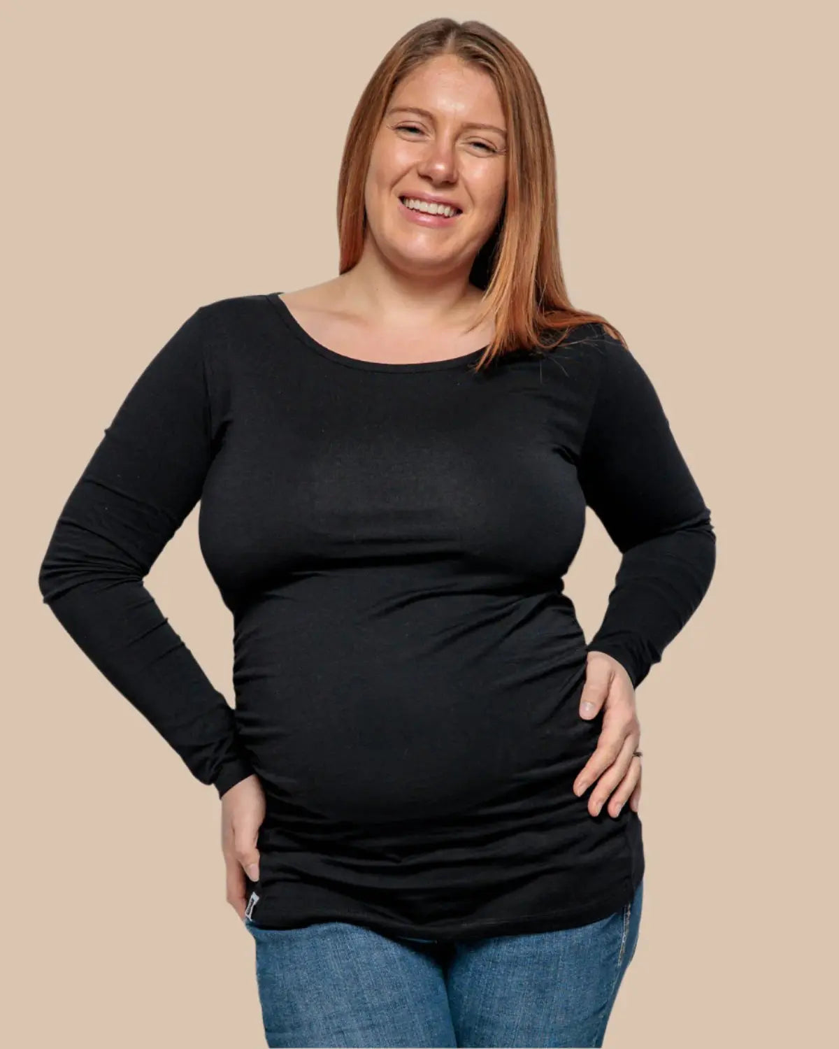 MATERNITY LONG SLEEVE TOP IN BLACK Bshirt