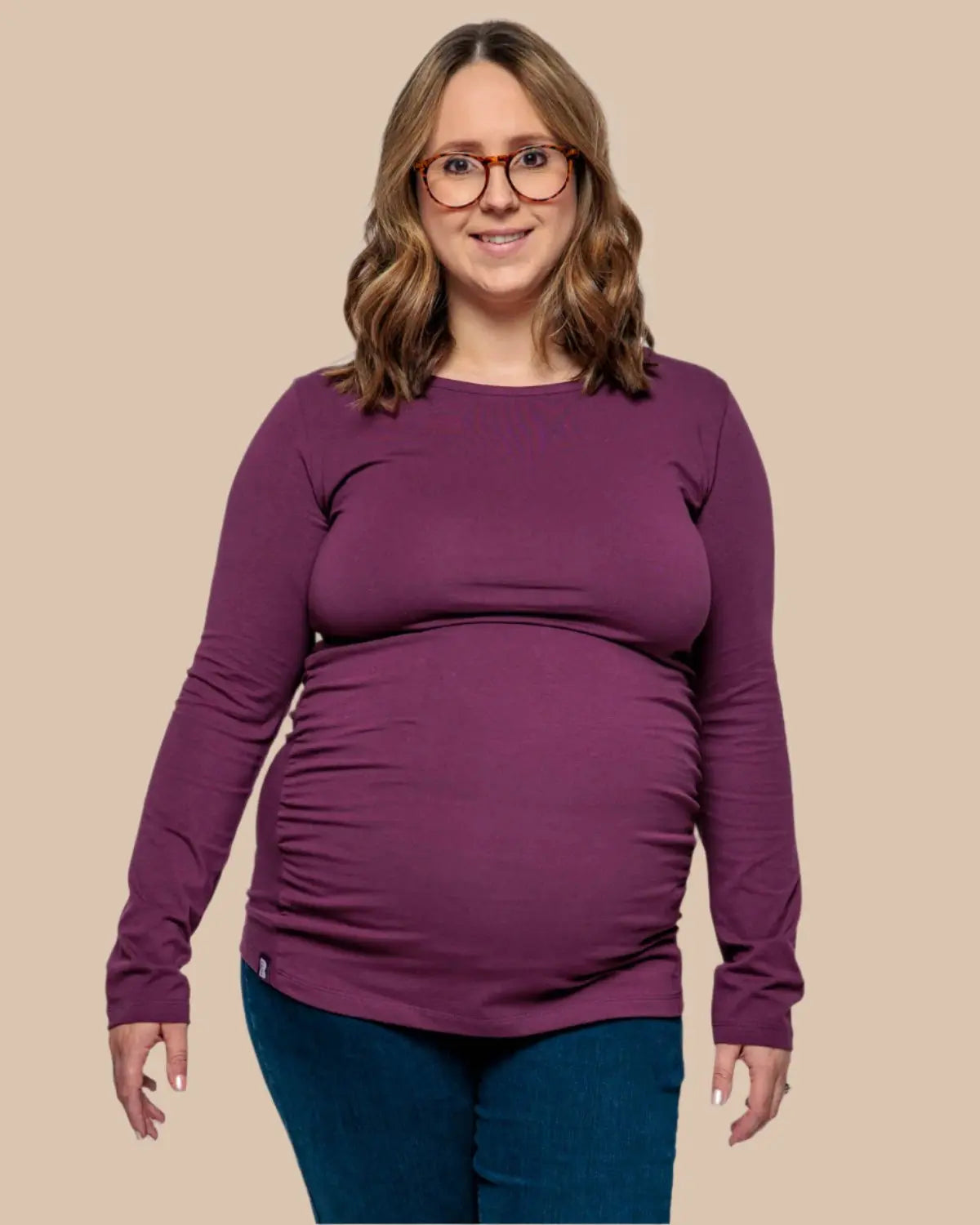MATERNITY LONG SLEEVE TOP IN PLUM Bshirt