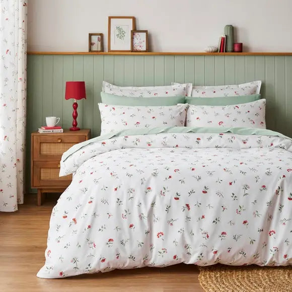 Margo Floral 144 Thread Count Cotton Duvet Cover & Pillowcase Set Dunelm