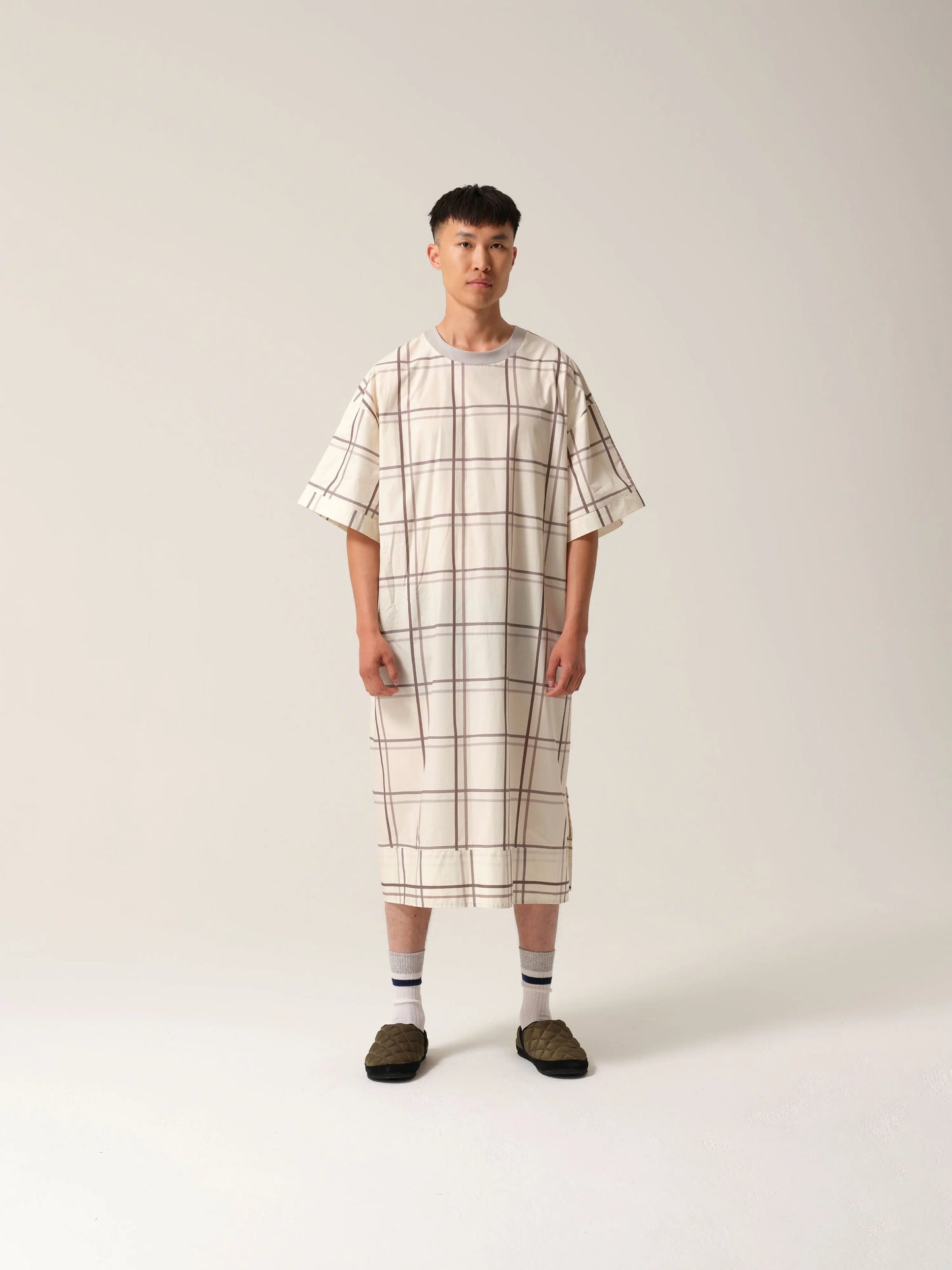 Mens T-Shirt Hospital Gown Silver Linings Tonic London