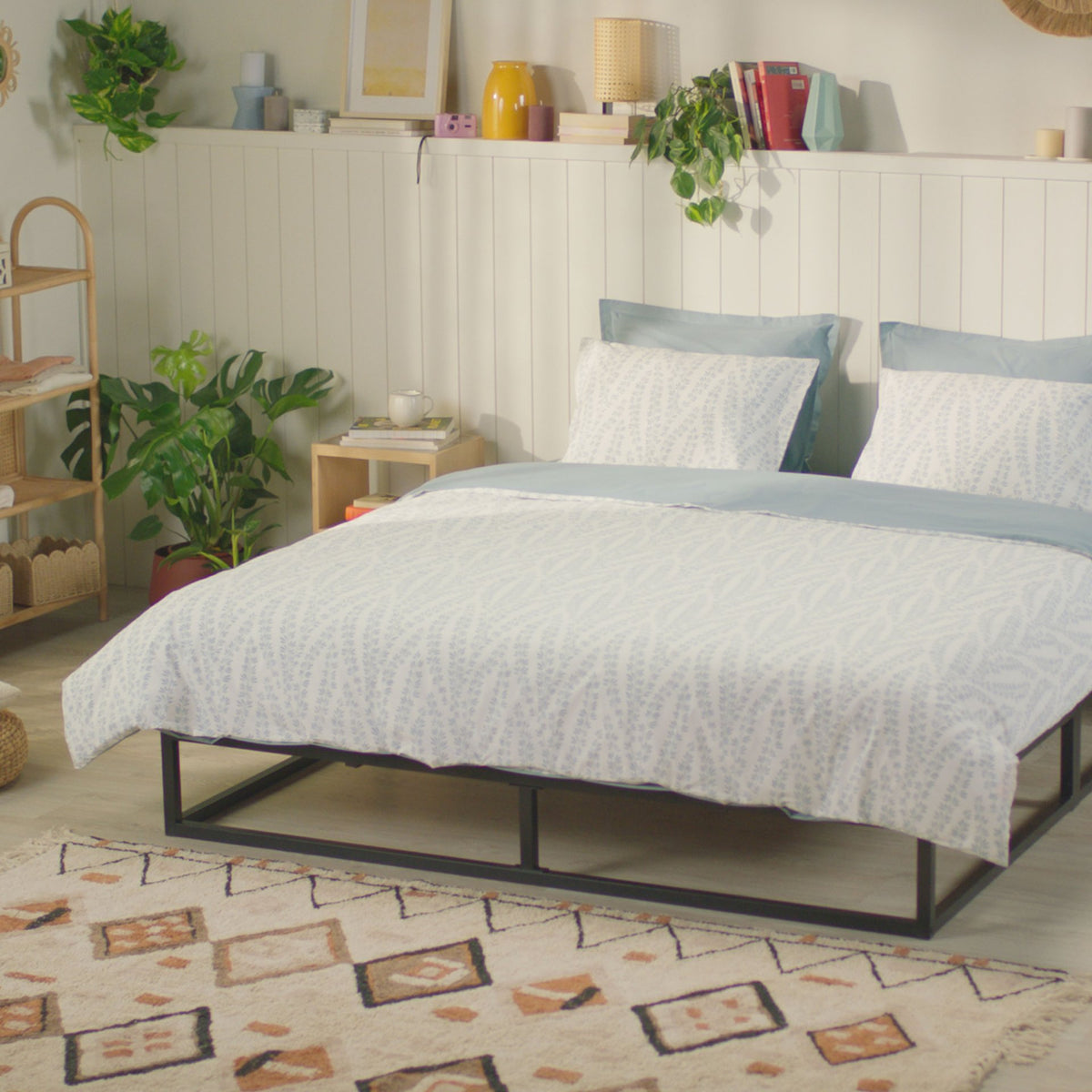 Emma Metal Bed by Emma - image 2