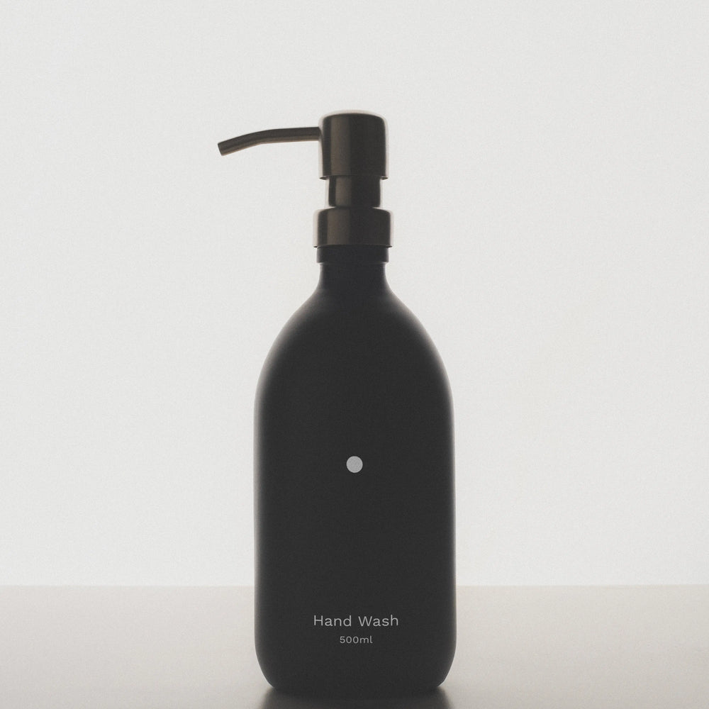 Minimal Black Soap Dispenser Kuishi