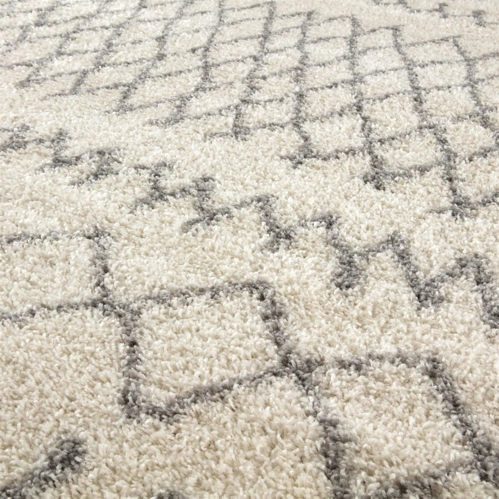 Moroccan Ivory Grey Shaggy Rug | 900 The Rugs