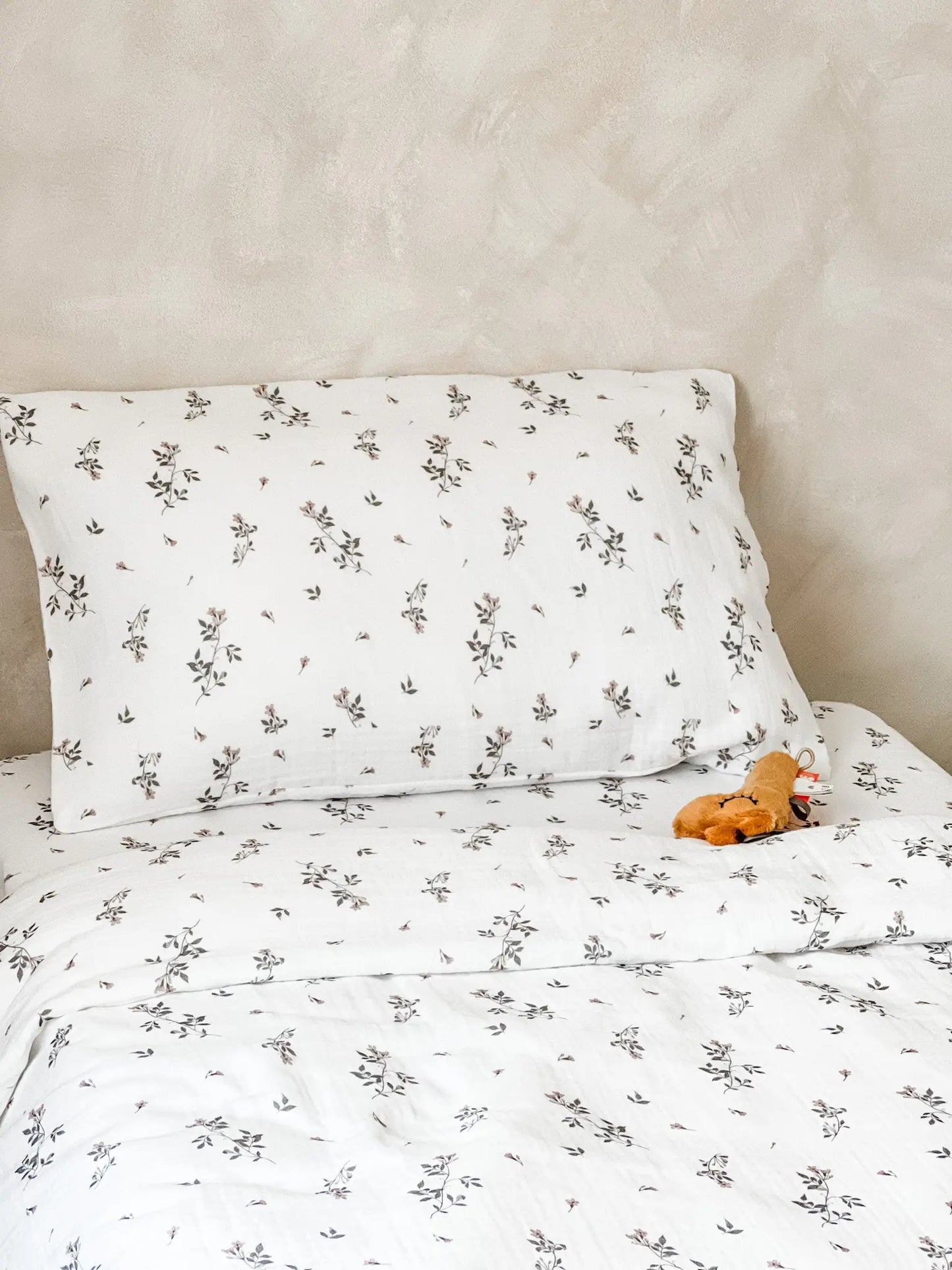 Muslin Cotton Fitted Cotbed Sheet - Jasmine Rose Norishor