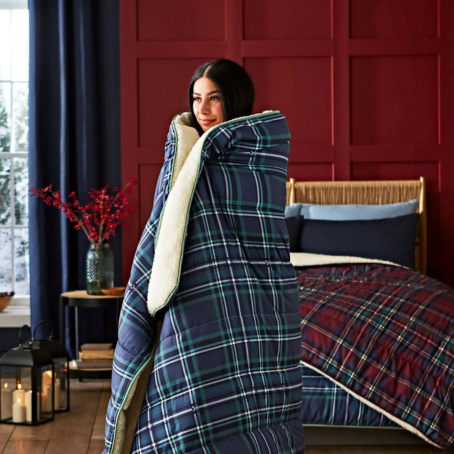 Night Lark  Cosy Sherpa Throw Classic Tartan Navy The Fine Bedding Company