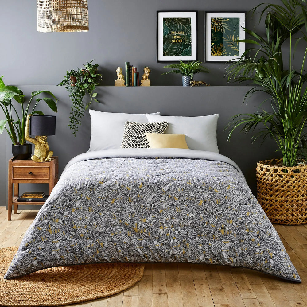 Night Lark Dazzling Zebras Coverless Duvet The Fine Bedding Company