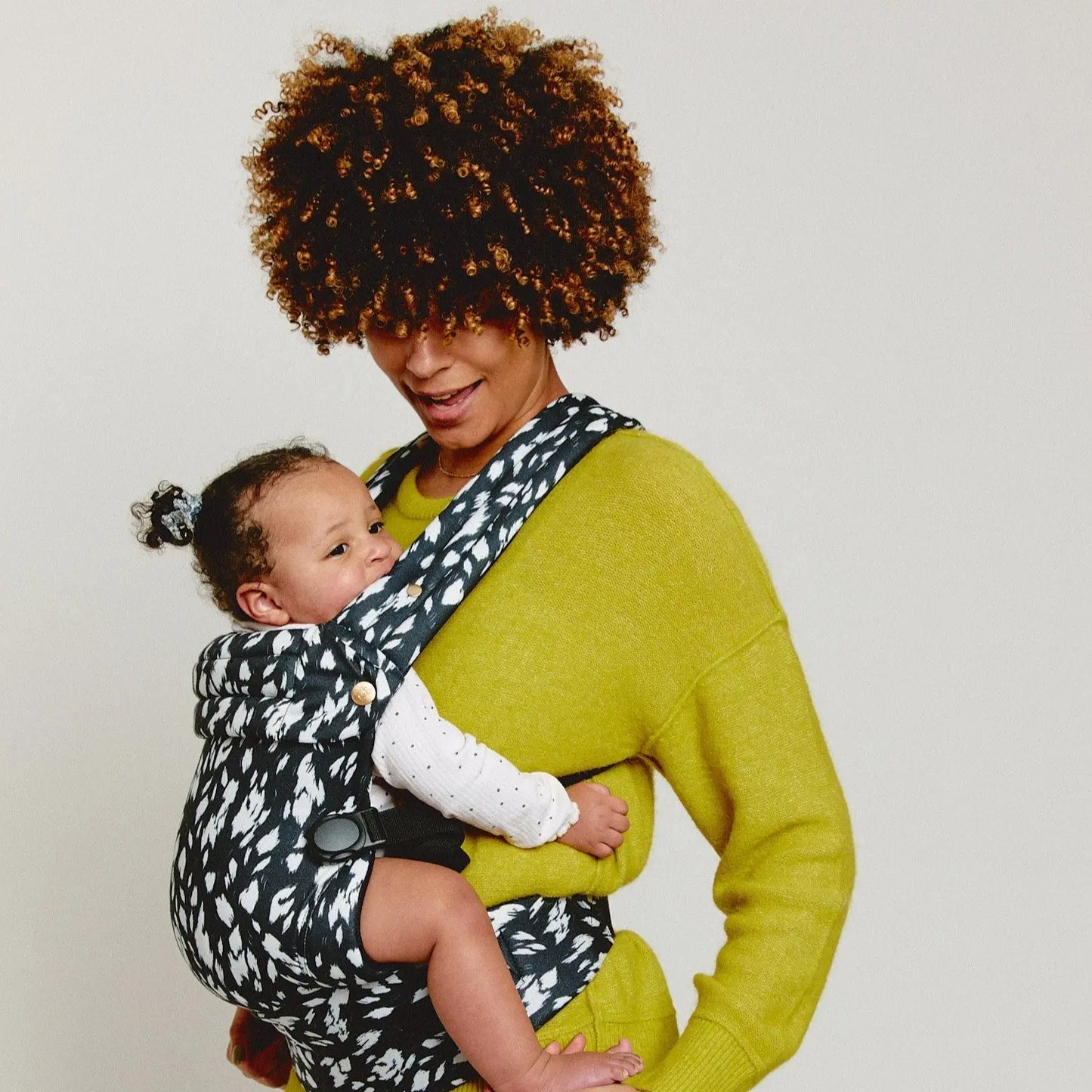 Nomad Air Monochrome Print Baby Carrier - Orca Bizzi Growin Nursery Interiors