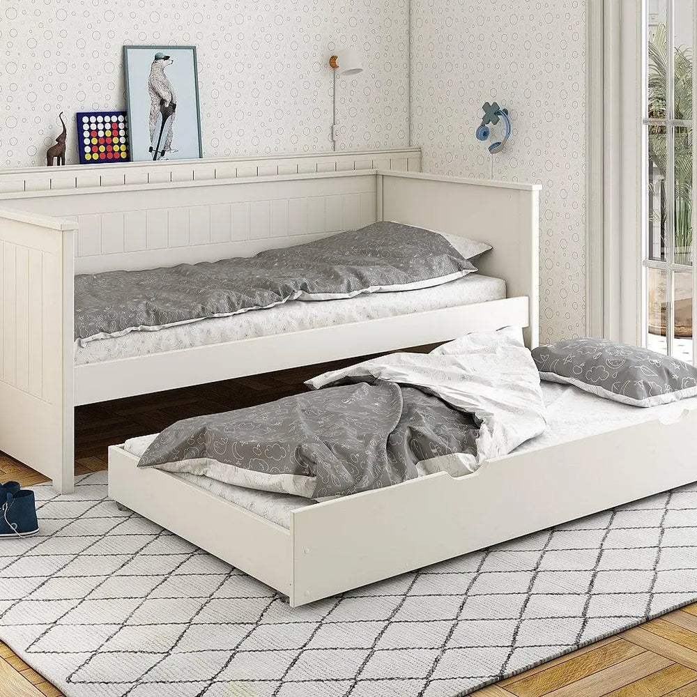 Northwood Day Bed with Trundle - White Dreams