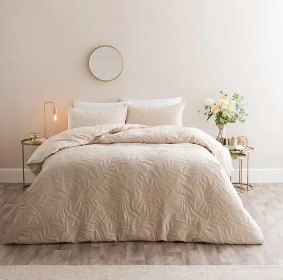 Nya Velvet Pinsonic Duvet Cover & Pillowcase Set Dunelm