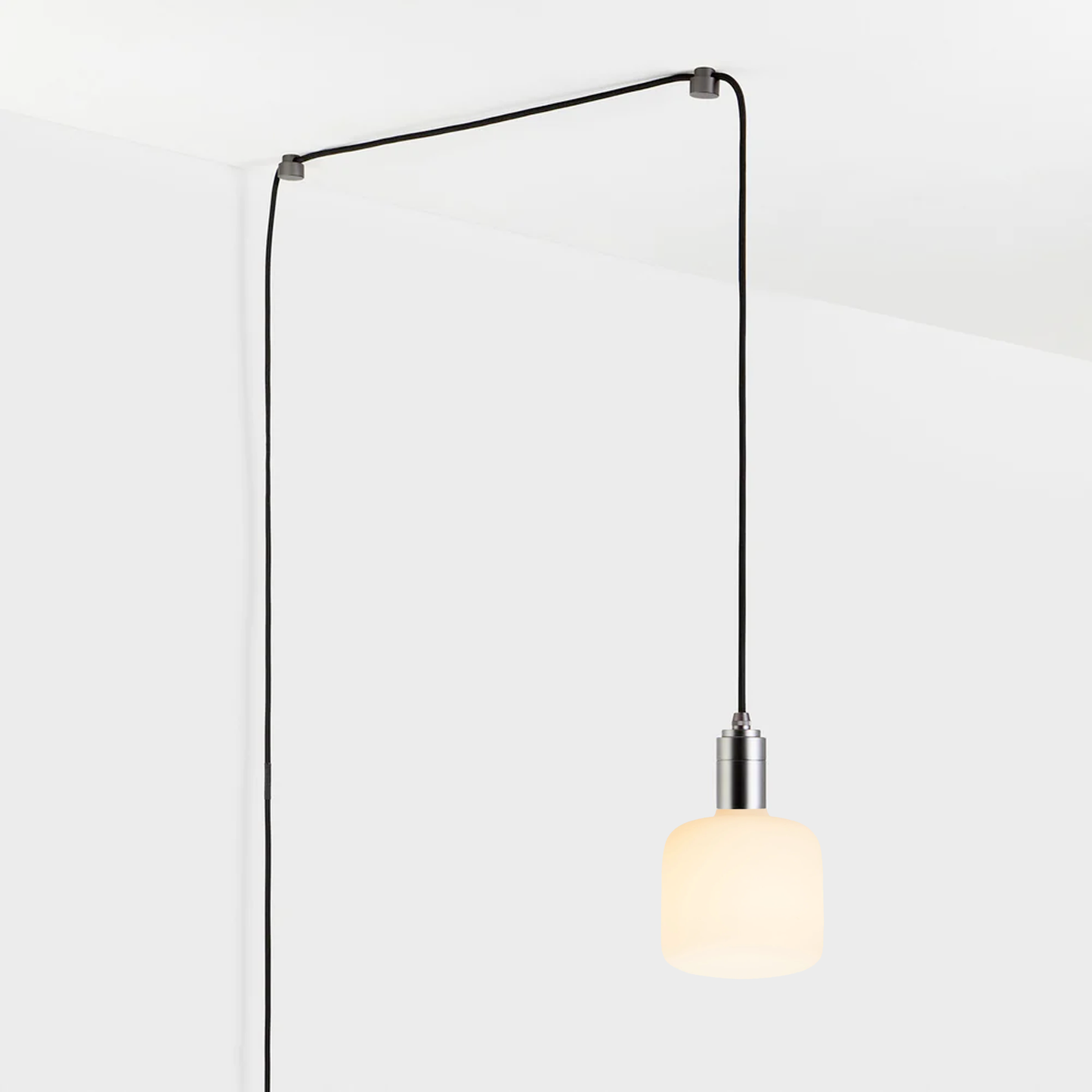 Oblo Plug-In Pendant in Graphite Tala