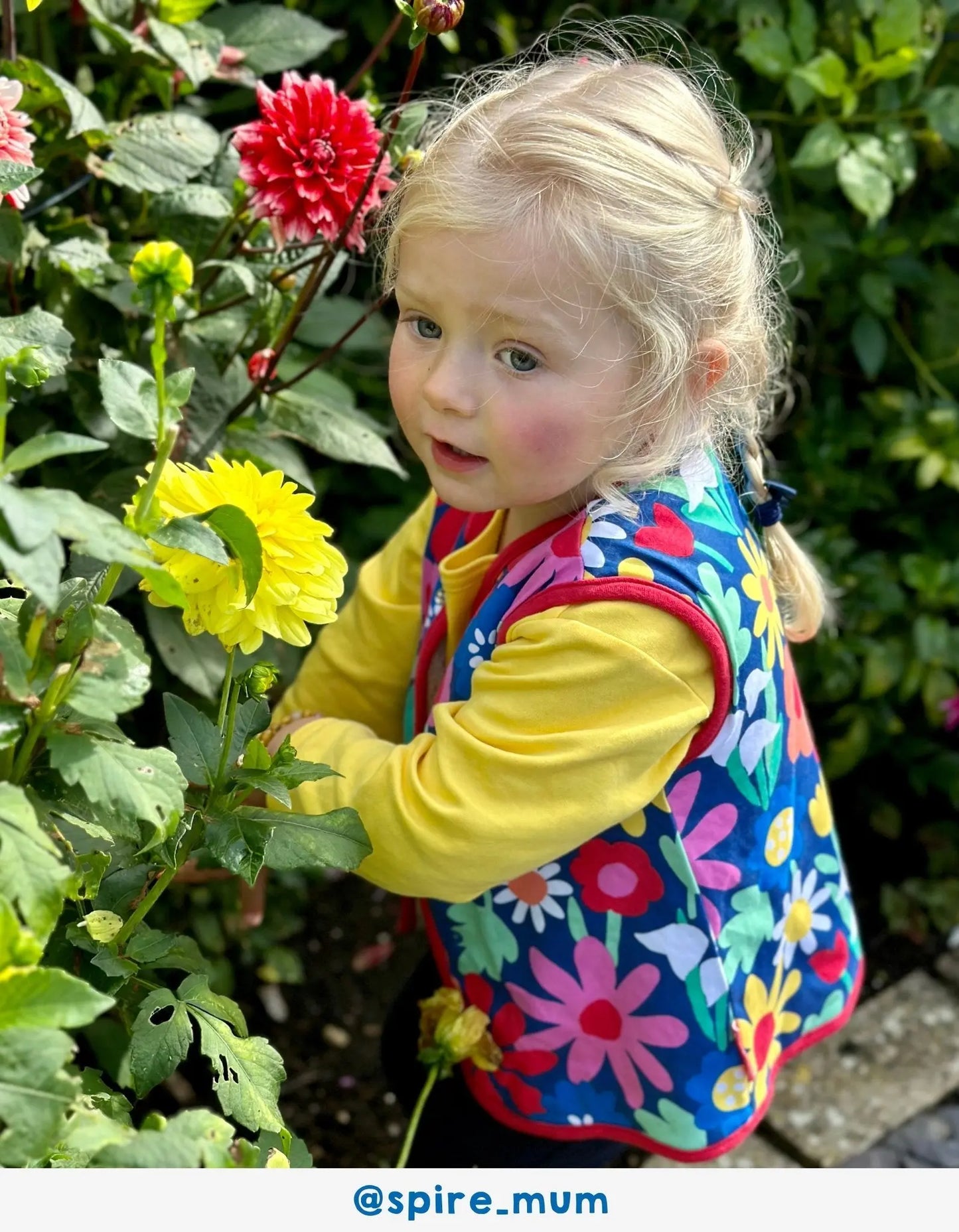 Organic Bold Floral Reversible Gilet Toby Tiger