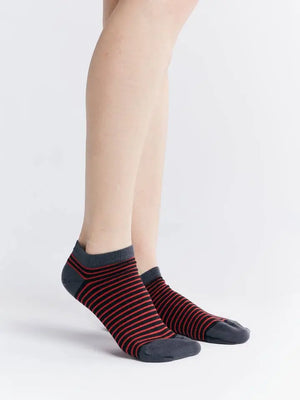 Grey/Red/Black