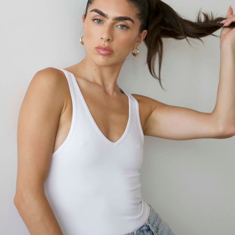 Organic Stretch V-Neck Tank Top, White Pantee