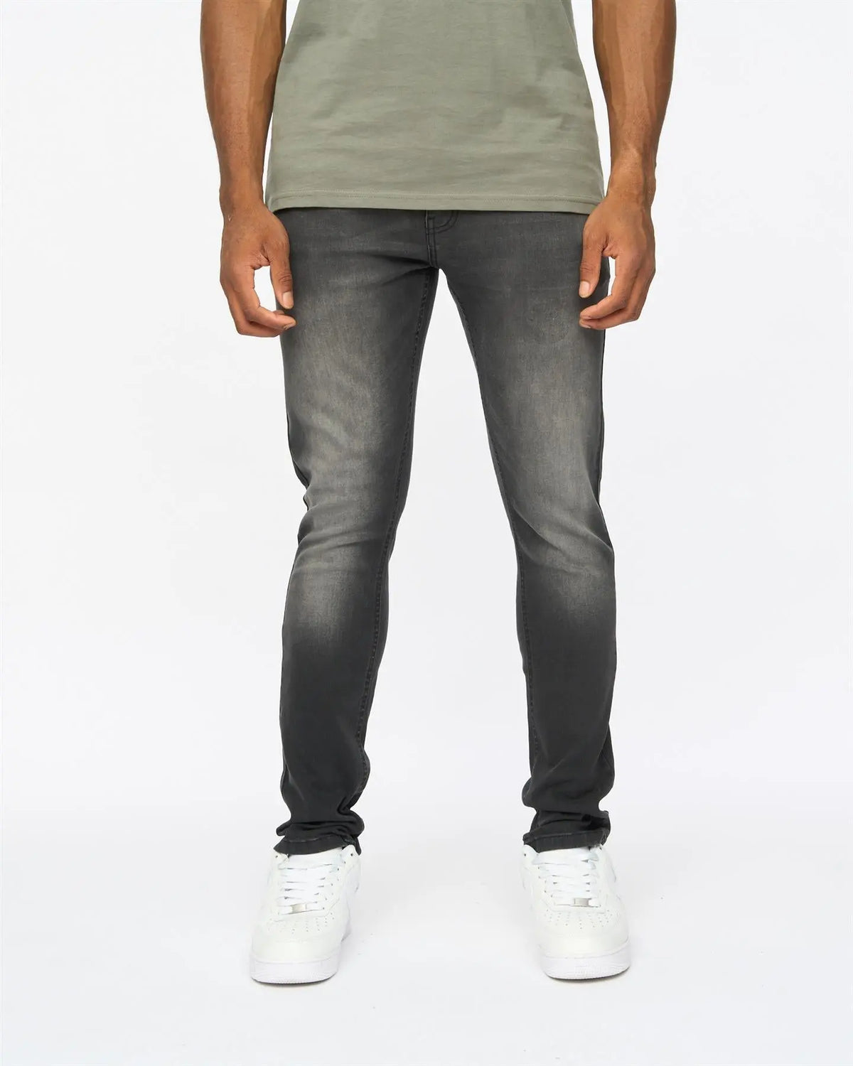 Overburg Tapered Jeans Black Duck and Cover