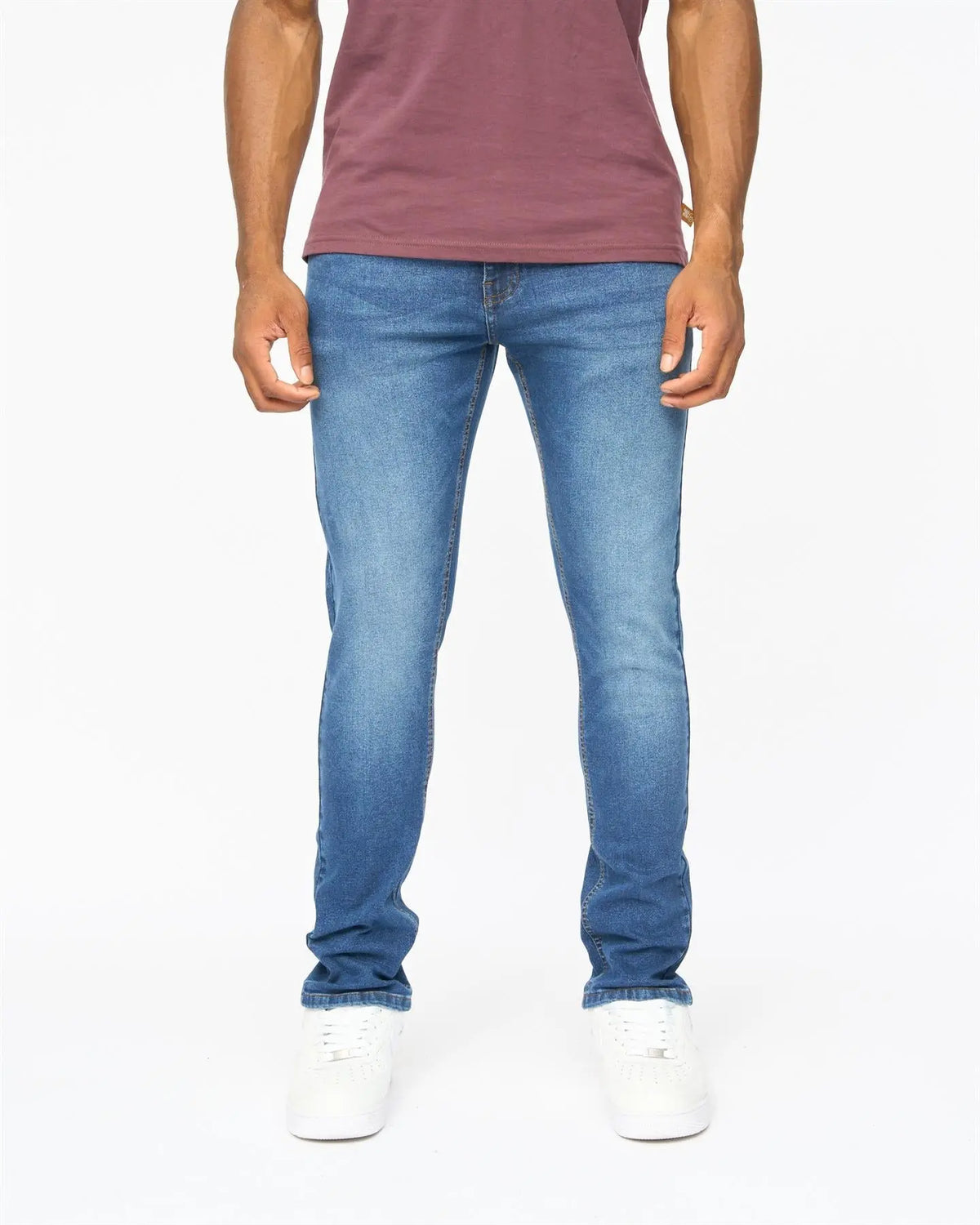 Overburg Tapered Jeans Mid Wash Duck and Cover