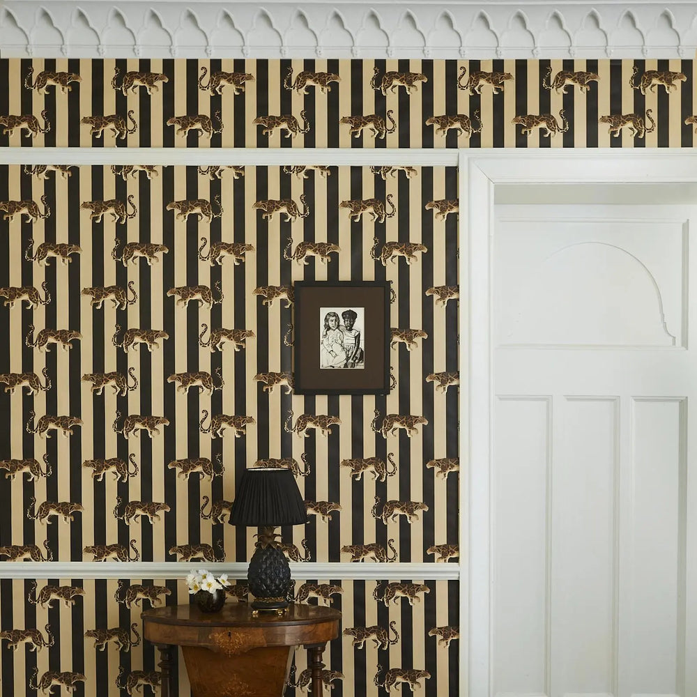 PROWL Wallpaper - Clay & Black House of Hackney