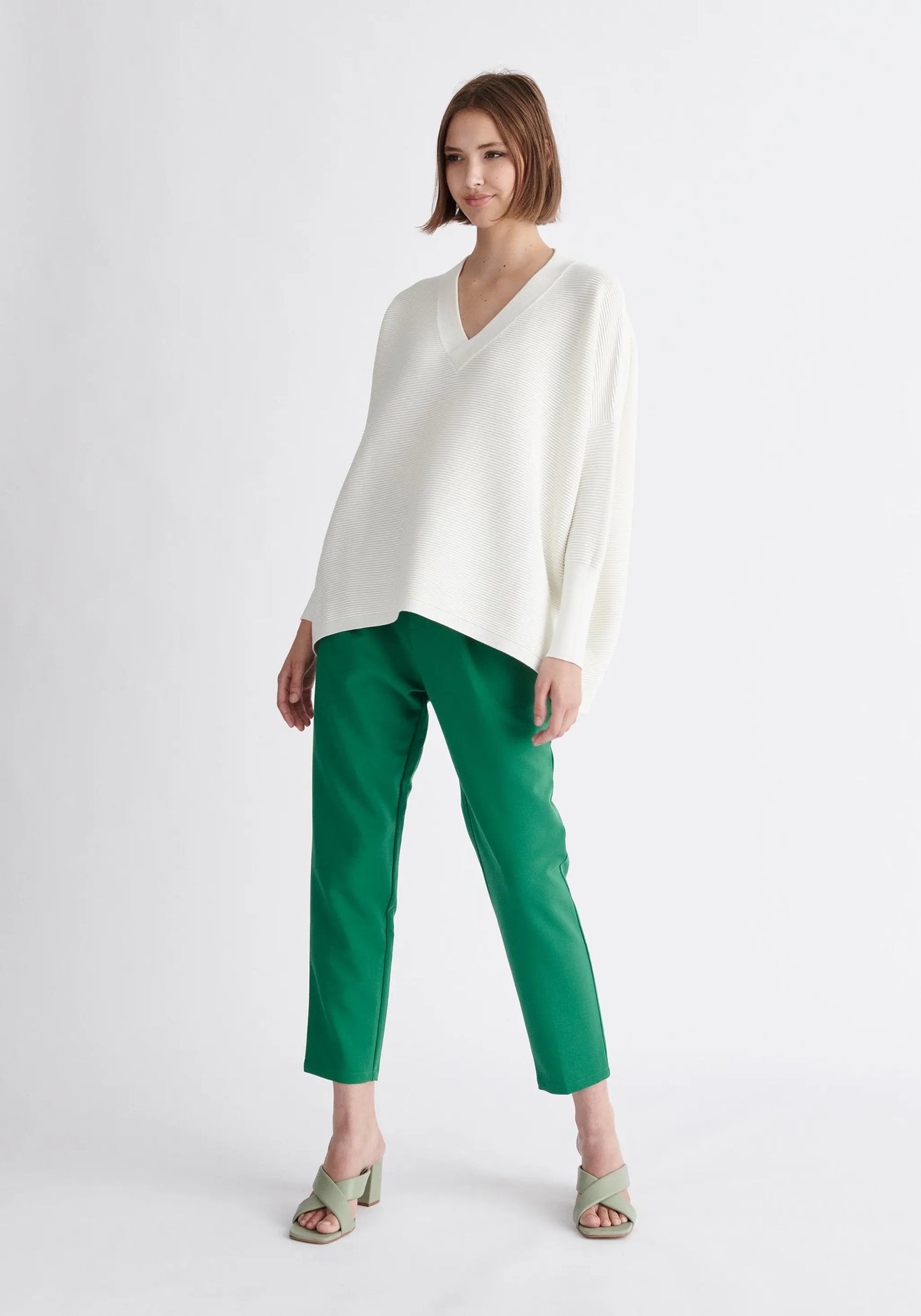 Paisie V-Neck Ribbed Jumper Paisie