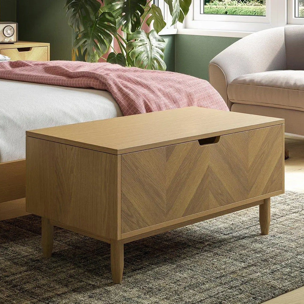 Paxton Wooden Blanket Box - Brown Dreams