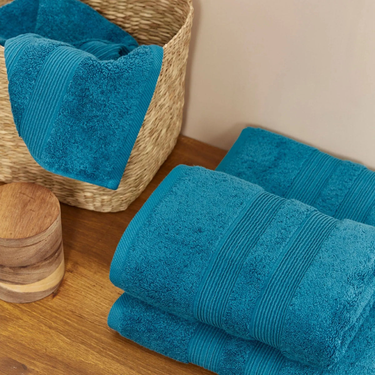 Petroleum blue Elegance Bath Towels Torres Novas UK