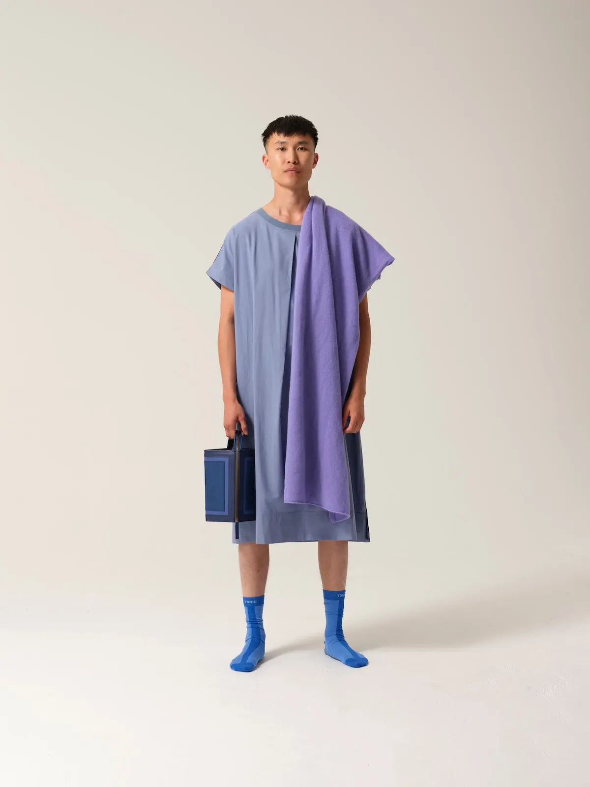 Pill Pop Travel Bag Navy Tonic London