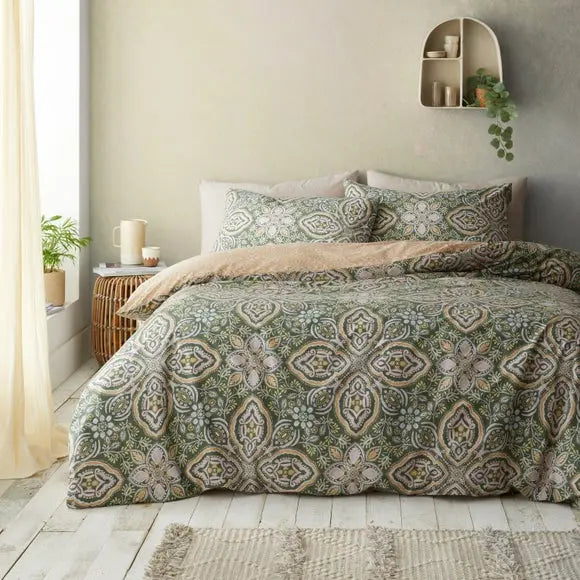 Pineapple Elephant Alba Reversible Duvet Cover & Pillowcase Set Dunelm