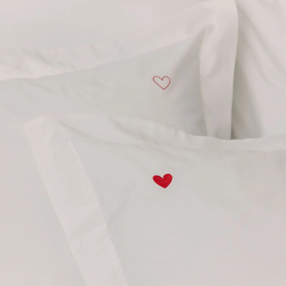 Porto Percale 400 TC pillowcases with embroidered hearts Torres Novas UK