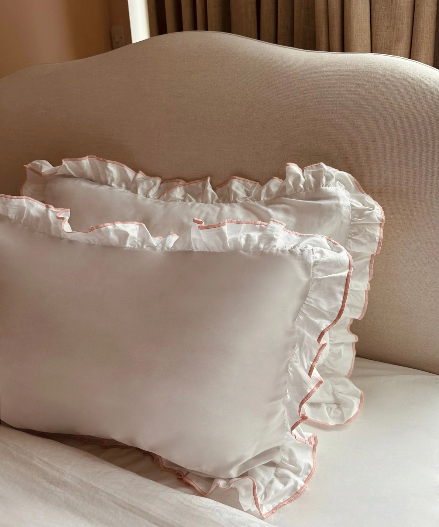 Provence Dusty Pink Pillow Case Pair Sukun: Luxurious bedding and homeware.