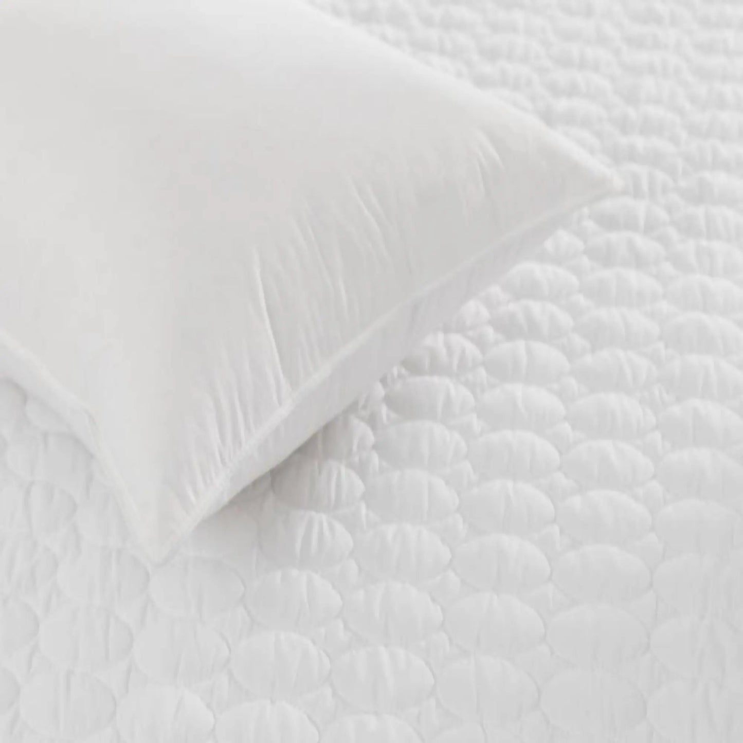 Quilted Luxury Waterproof Mattress Protector The Fine Bedding Company