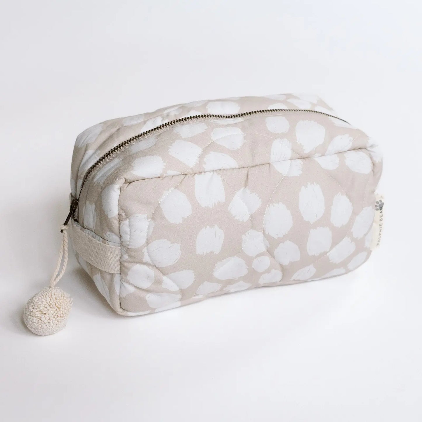 Quilted Washbag - Scallop Ralphie Bear