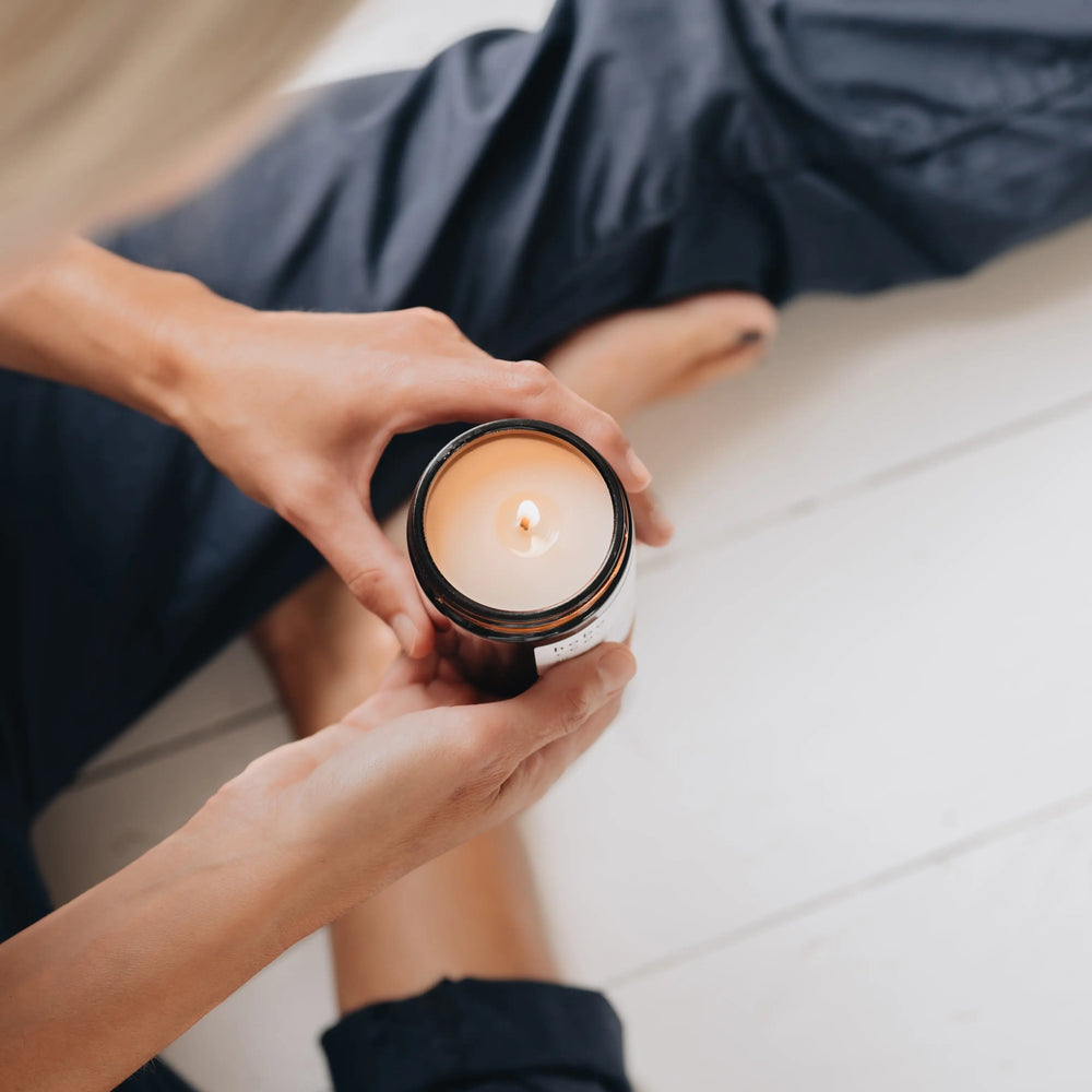 Roam Medium Aromatherapy Essential Oil Scented Soy Candle hobo + co.
