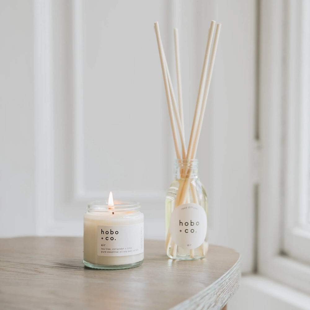 Roam Small Aromatherapy Essential Oil Scented Soy Candle hobo + co.