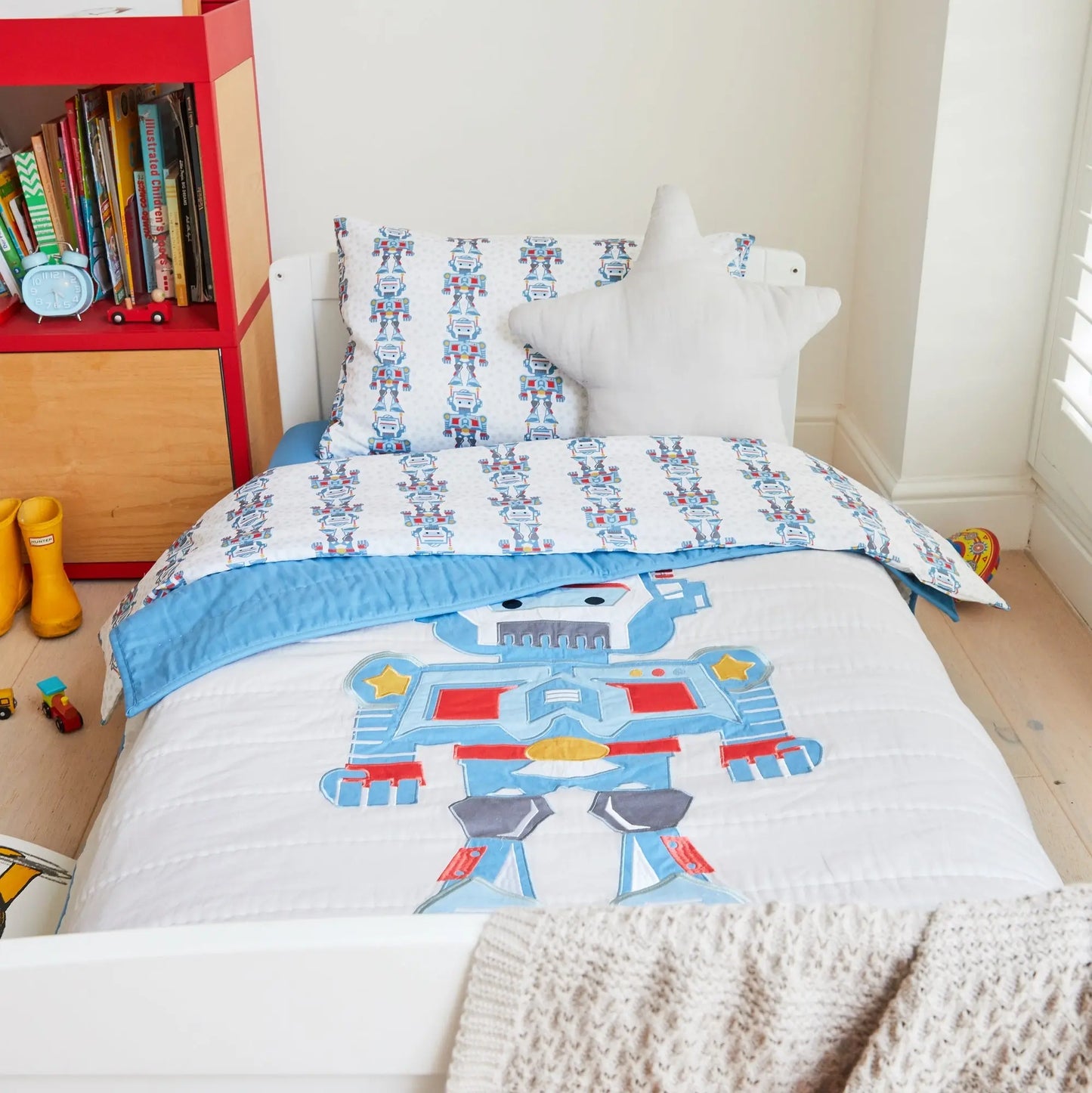 Robot Organic Cotton Quilt Kabode