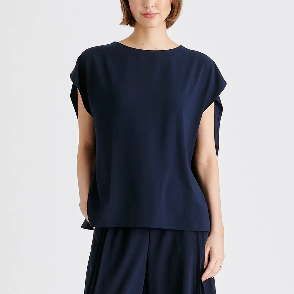 Round Neck Cape Top With Belt Paisie