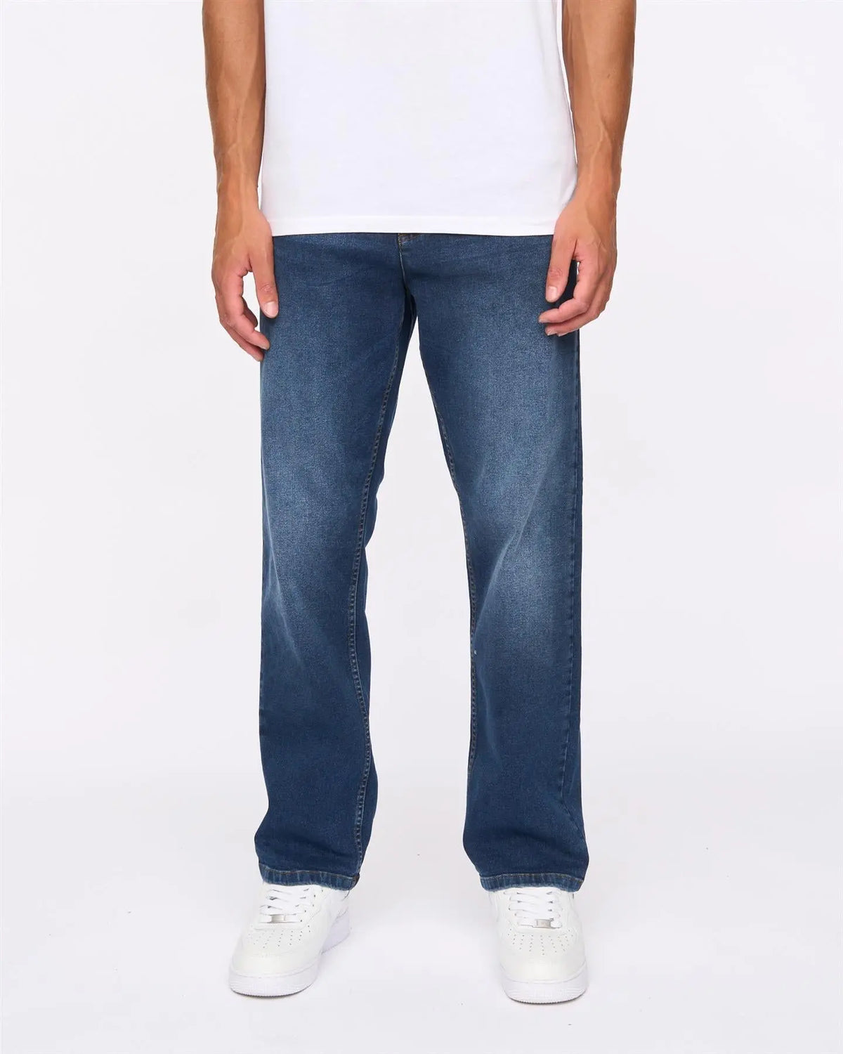 Rushawn Relaxed Fit Jeans Dark Wash Duck and Cover