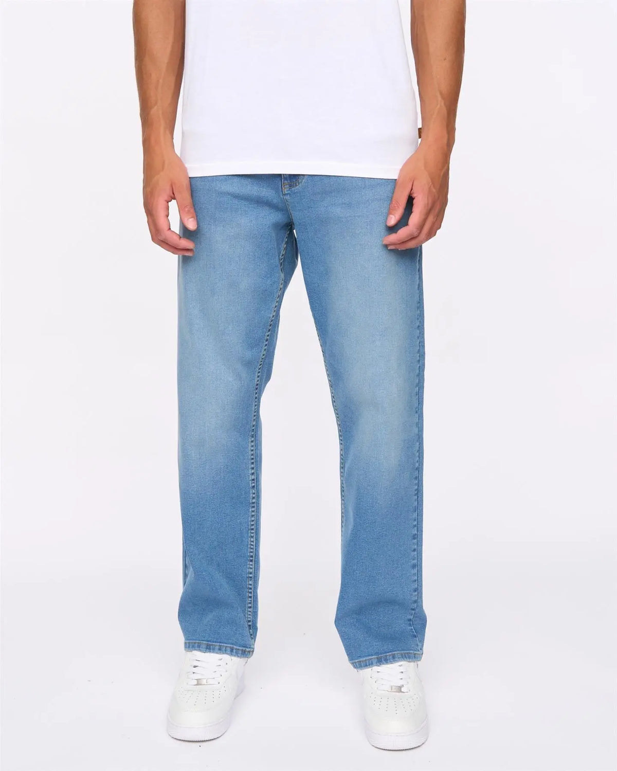 Rushawn Relaxed Fit Jeans Light Wash Duck and Cover