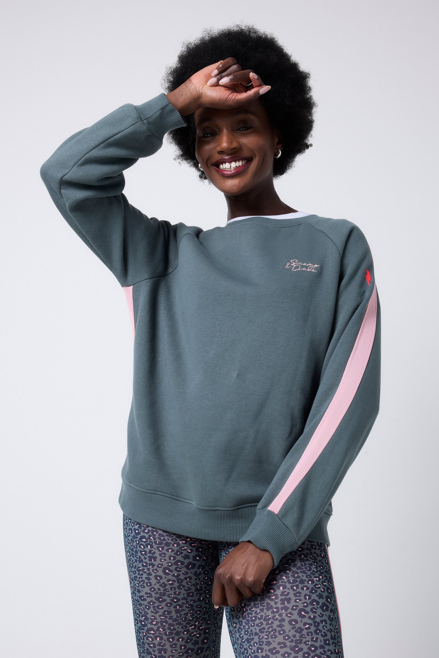 Colourblock Relaxed Sweatshirt Scamp & Dude