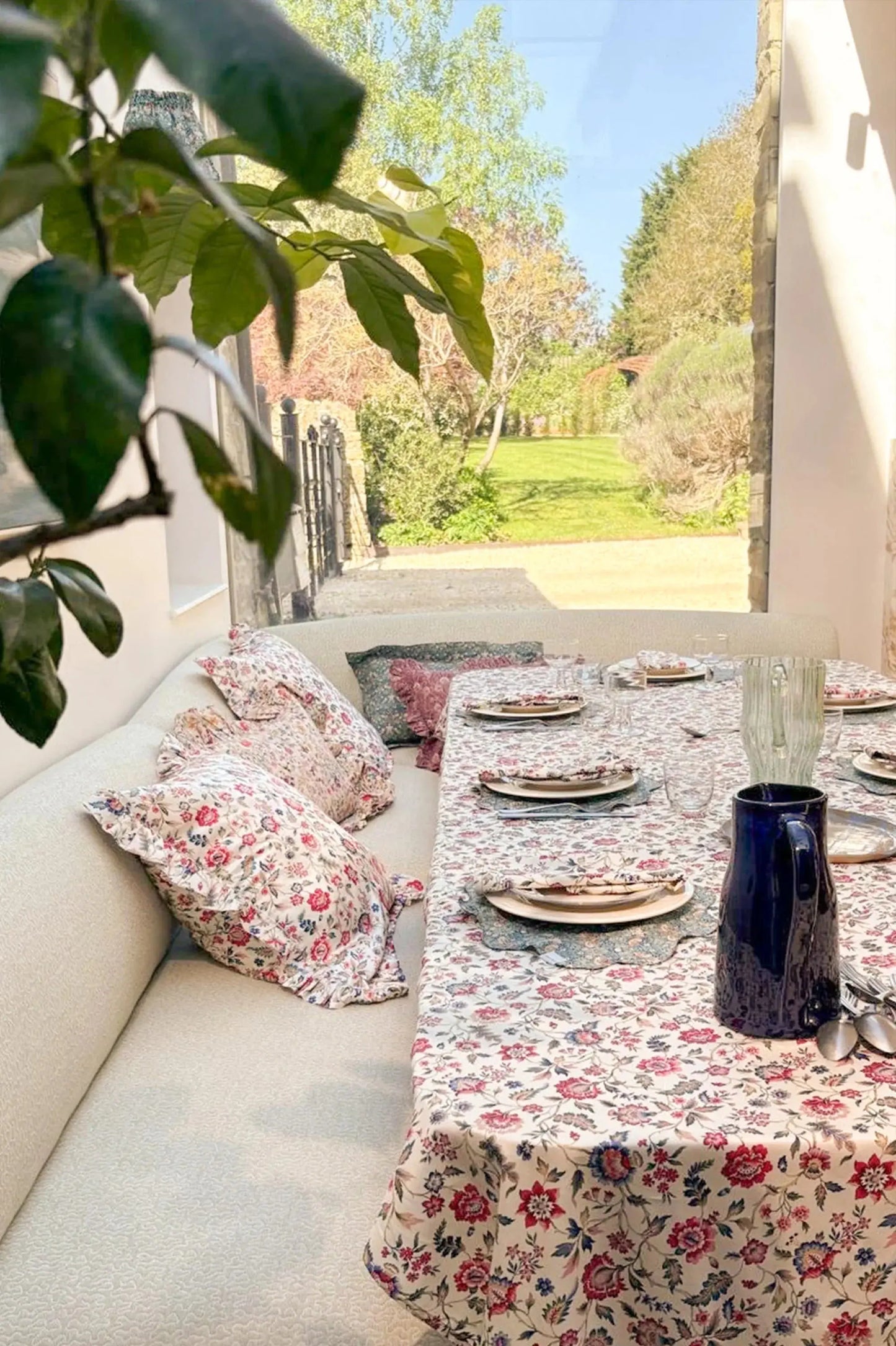 STRAWBERRY THIEF & BETSY SAGE Liberty Reversible Wavy Placemat Coco & Wolf