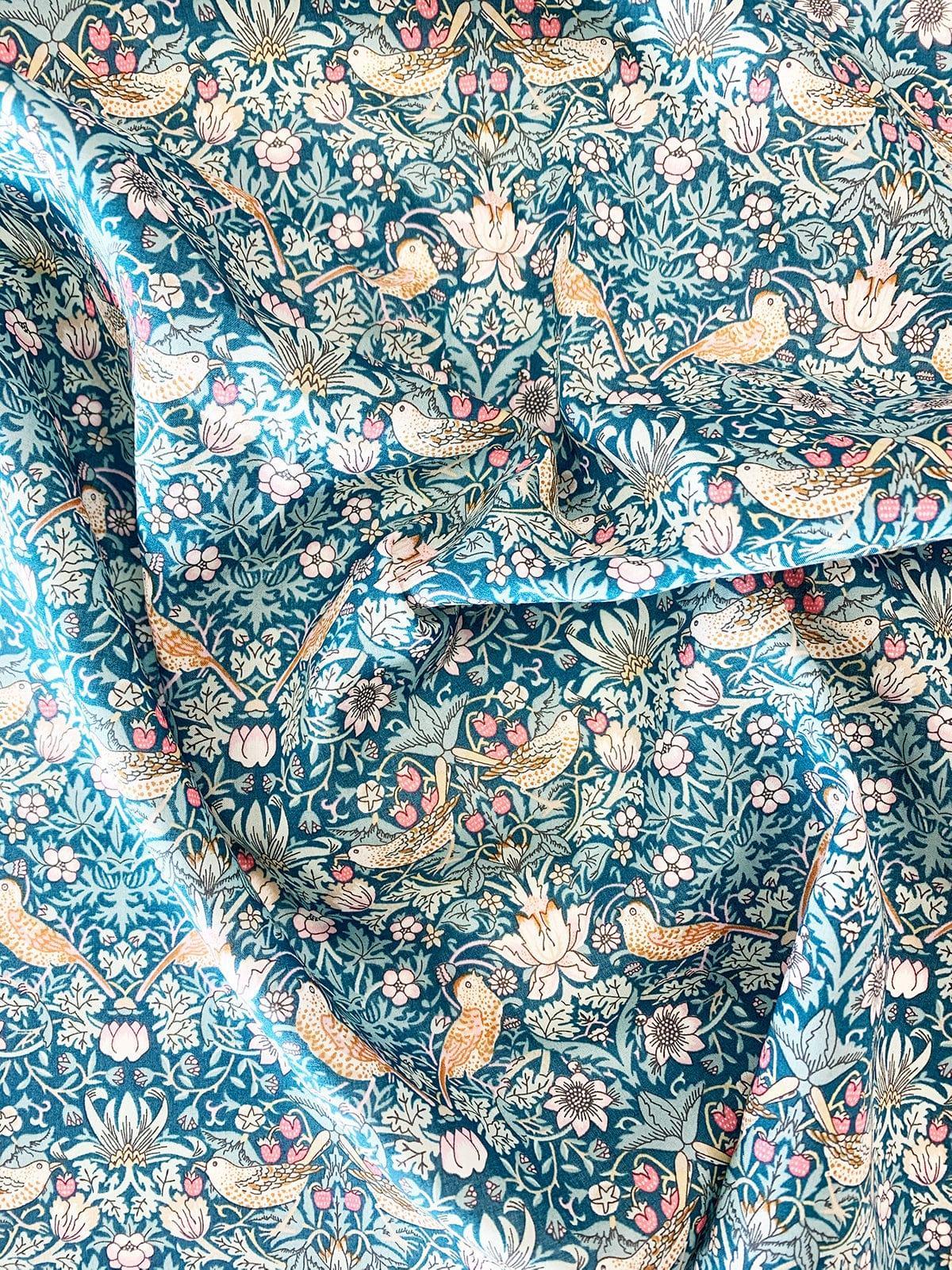 STRAWBERRY THIEF & CAPEL MUSTARD Liberty Reversible Heirloom Quilt Coco & Wolf