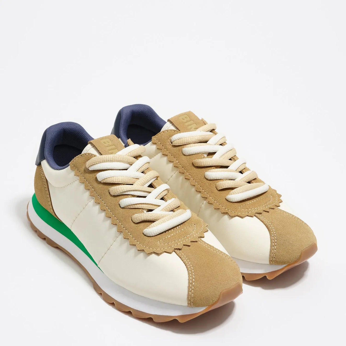 Sand 13 18 retro sneaker Bimba y Lola UK