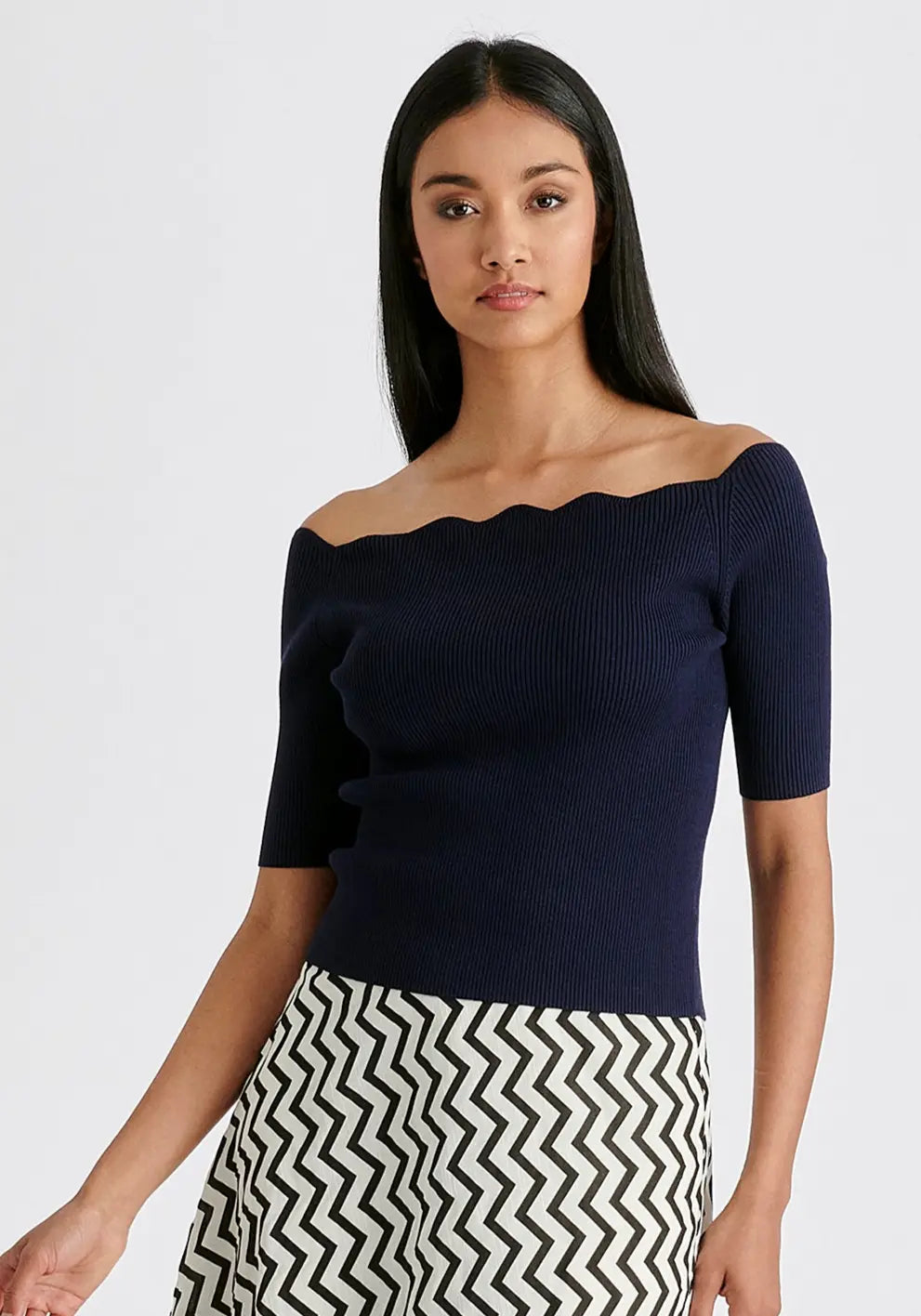 Scallop Neck Knit Top Paisie