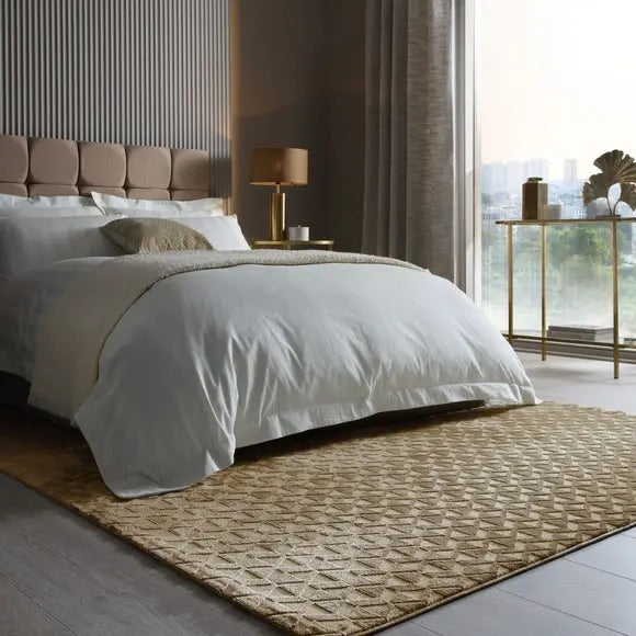 Sheen Geometric Luxe Rug Dunelm