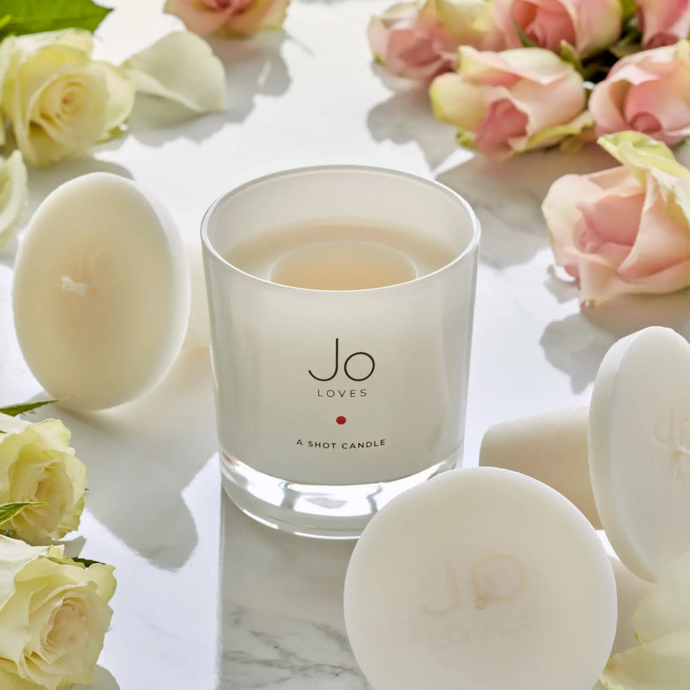 Shot Candle™ White Rose & Lemon Leaves Base with Rose Petal 25 Shot Jo Loves