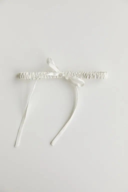 Silk Bridal Garter 'Kora' TEYA