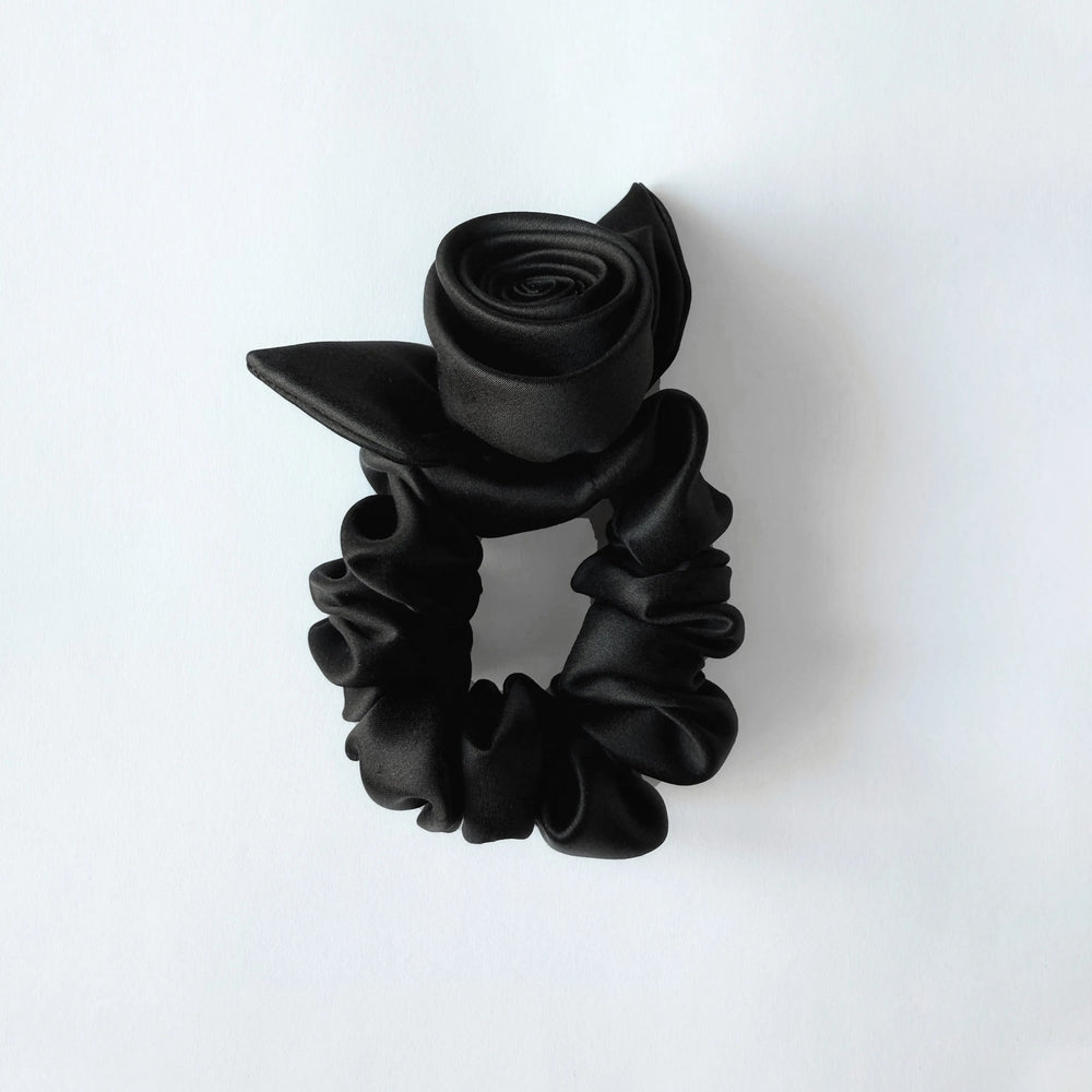 Silk Scrunchie 'Rosie' Black TEYA