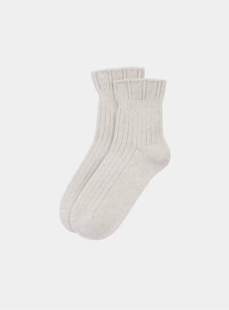 Soft Beige Ribbed Cashmere Socks MAMU Dream