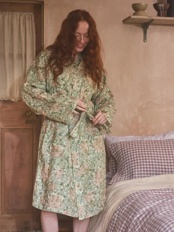 Green Dressing Gowns & Robes for Comfortable, Stylish Loungewear | Myza Green Dressing Gowns & Robes for Comfortable, Stylish Loungewear | Myza