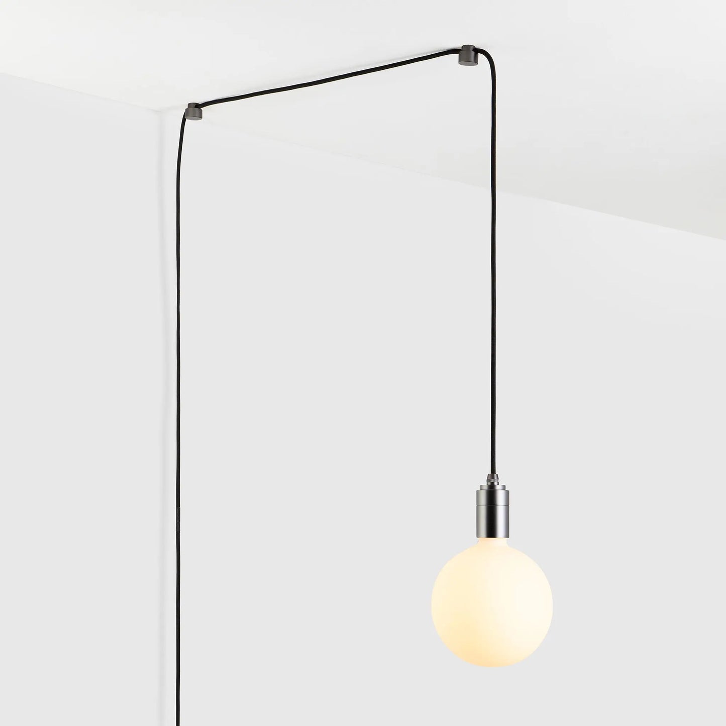Sphere IV Plug-In Pendant in Graphite Tala
