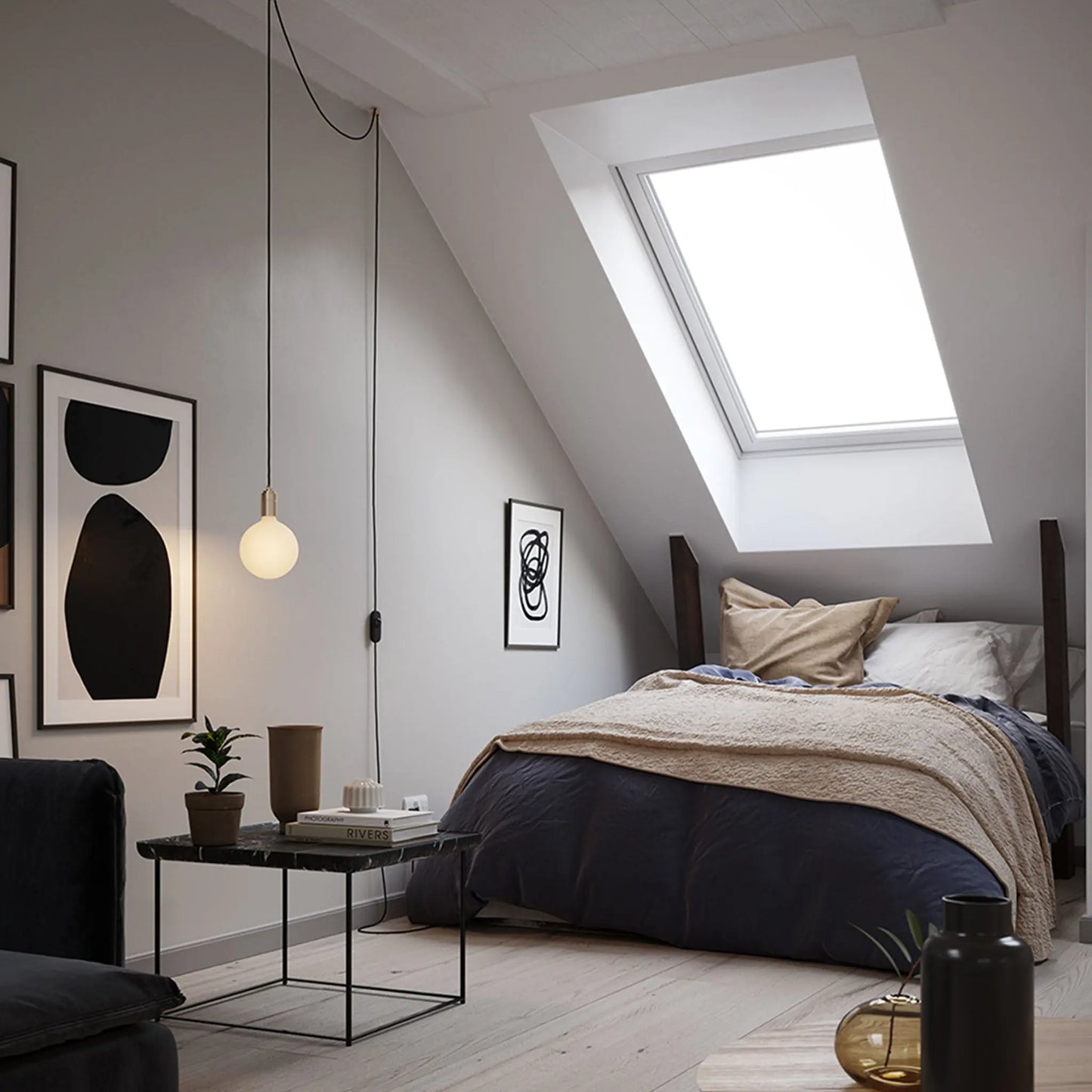 Sphere IV Plug-In Pendant in Graphite Tala