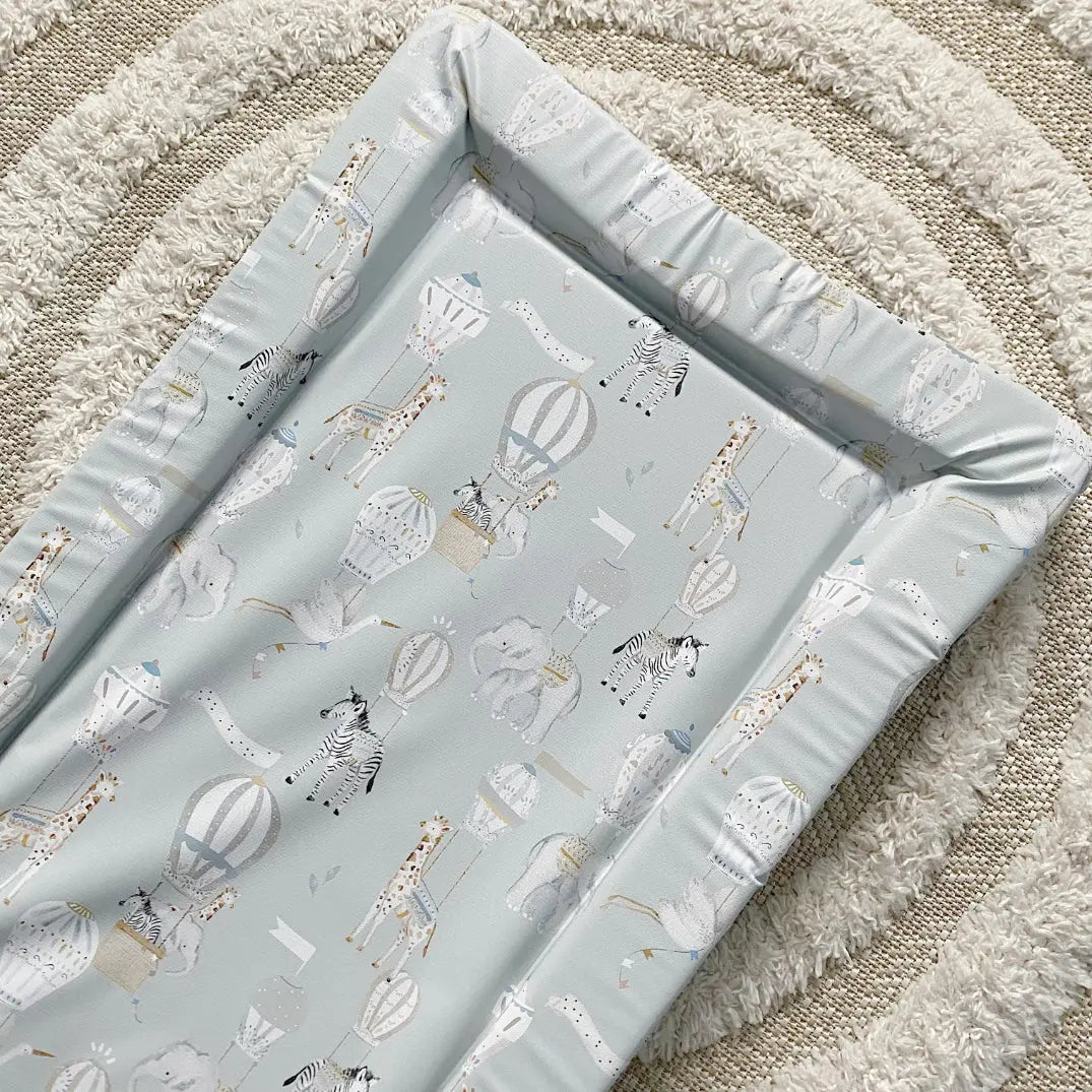 Standard Changing Mat - Hot Air Balloons Print Bobbin and Bumble